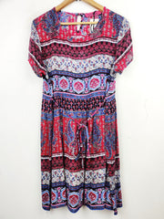 Buy online pre-used pre-loved 100% authentic & Original branded Boohoo (SWT-4284) available in Pakistan. Top international brands avilable.