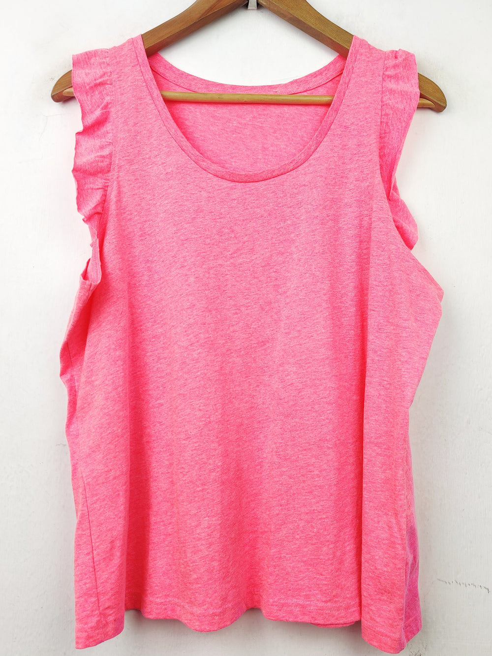 Buy online pre-used pre-loved 100% authentic & Original branded George (SWT-4486) available in Pakistan. Top international brands avilable.