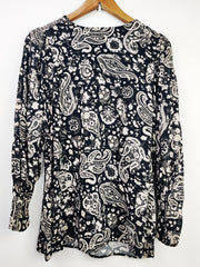 Buy online pre-used pre-loved 100% authentic & Original branded Next (SWT-4573) available in Pakistan. Top international brands avilable.