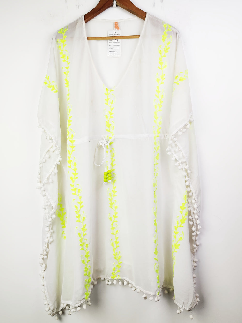 Buy online pre-used pre-loved 100% authentic & Original branded Ocean Club (SWT-4712) available in Pakistan. Top international brands avilable.