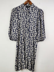 Buy online pre-used pre-loved 100% authentic & Original branded Primark (SWT-4813) available in Pakistan. Top international brands avilable.