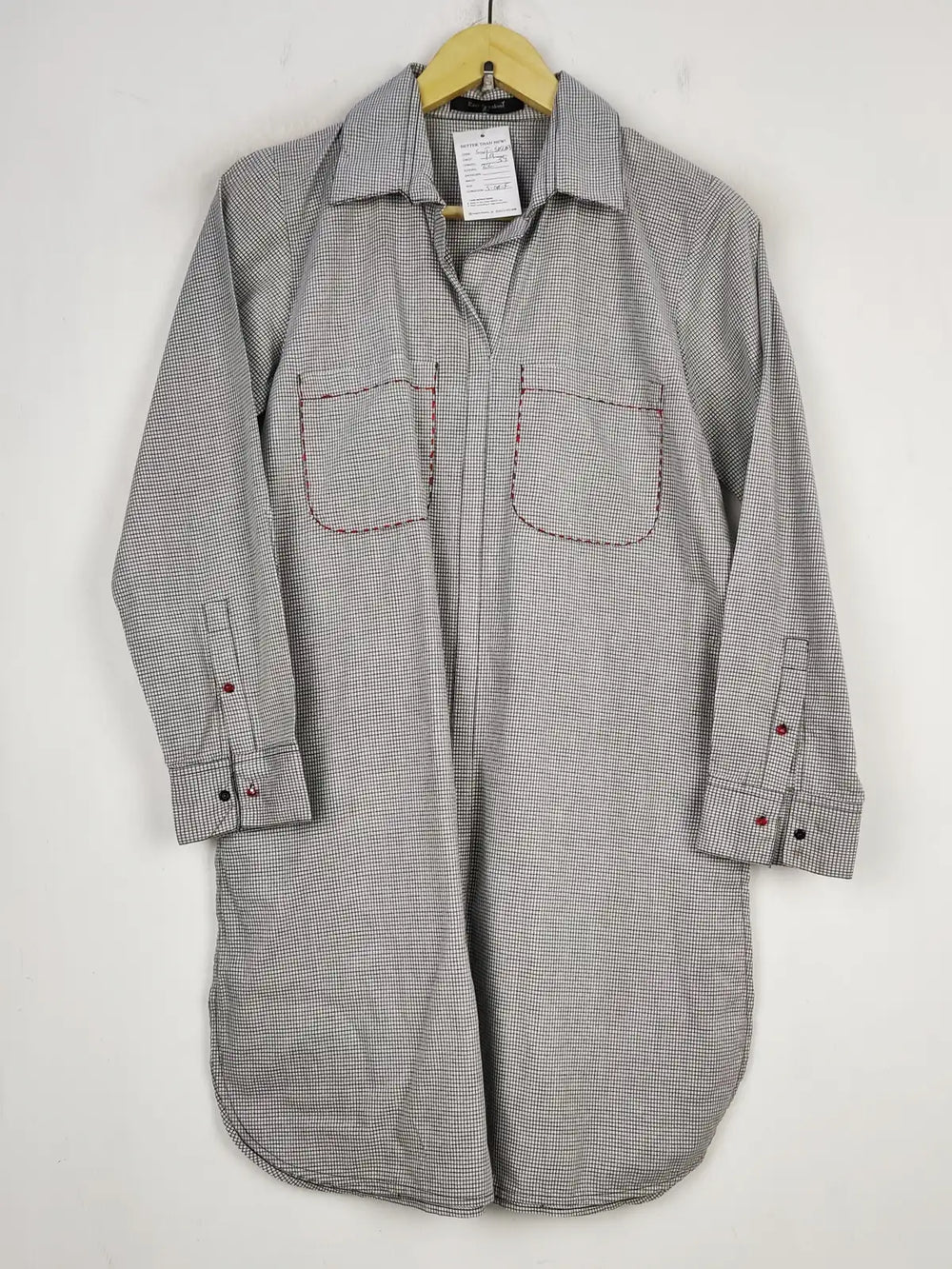 Buy online pre-used pre-loved 100% authentic & Original branded Unknown Brand (SWT-5183) available in Pakistan. Top international brands avilable.