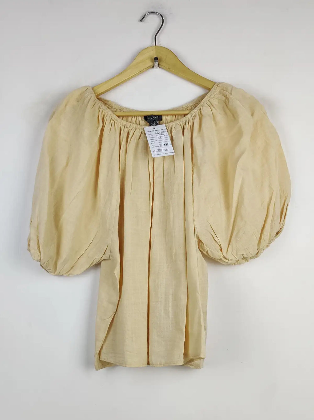 Buy online pre-used pre-loved 100% authentic & Original branded Primark (SWT-5302) available in Pakistan. Top international brands avilable.