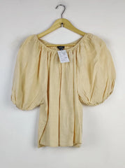 Buy online pre-used pre-loved 100% authentic & Original branded Primark (SWT-5302) available in Pakistan. Top international brands avilable.