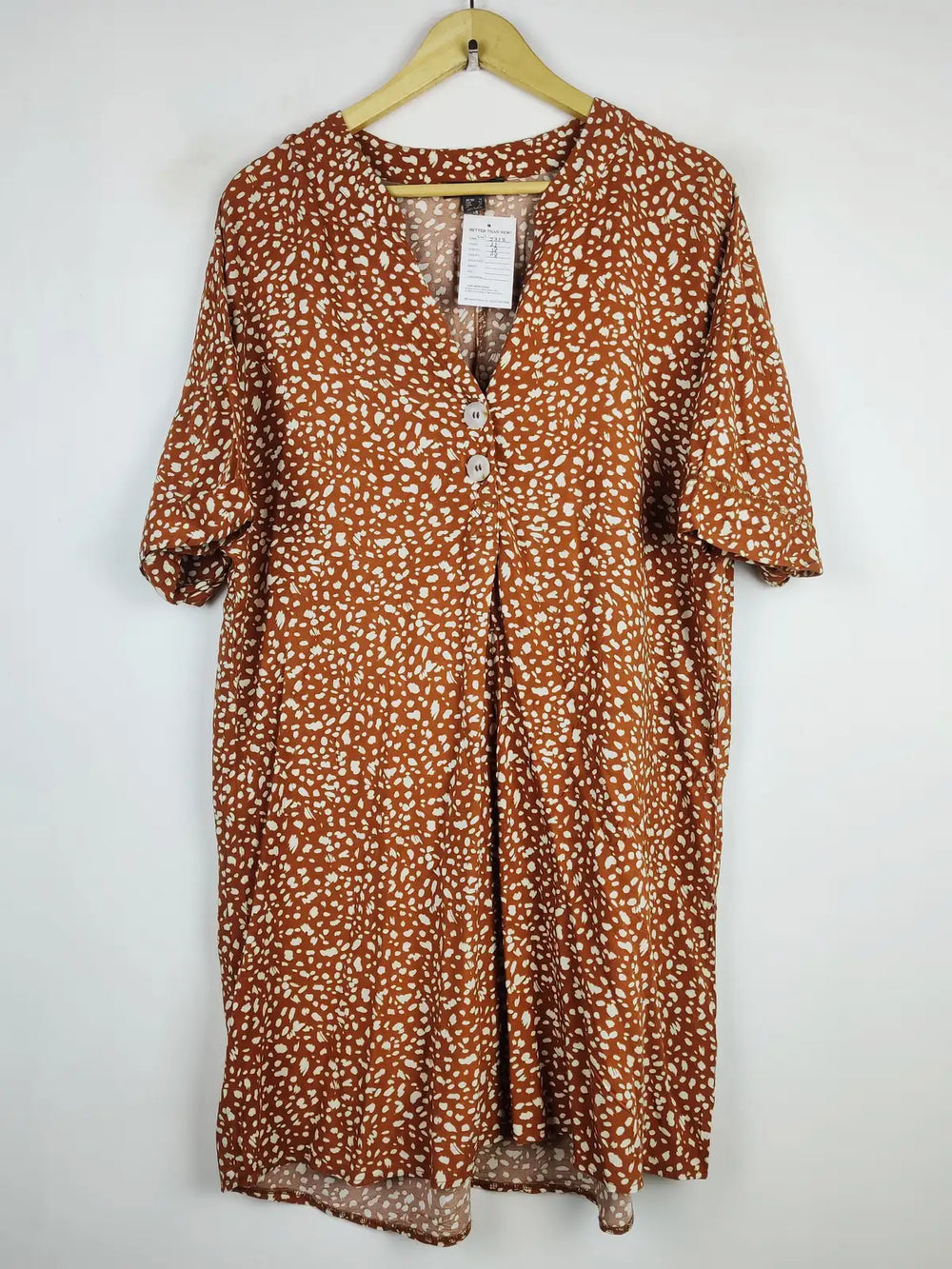 Buy online pre-used pre-loved 100% authentic & Original branded Primark (SWT-5338) available in Pakistan. Top international brands avilable.