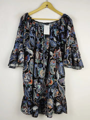 Buy online pre-used pre-loved 100% authentic & Original branded Just De Pomme (SWT-5339) available in Pakistan. Top international brands avilable.