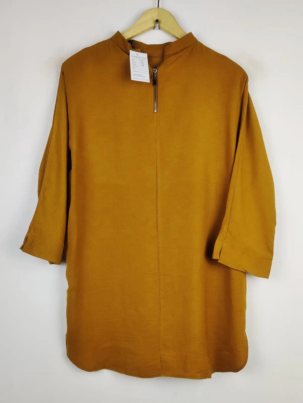 Buy online pre-used pre-loved 100% authentic & Original branded Primark (SWT-5344) available in Pakistan. Top international brands avilable.