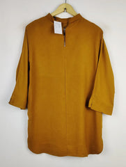 Buy online pre-used pre-loved 100% authentic & Original branded Primark (SWT-5344) available in Pakistan. Top international brands avilable.