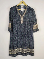 Buy online pre-used pre-loved 100% authentic & Original branded Apricot (SWT-5348) available in Pakistan. Top international brands avilable.