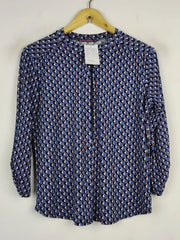 Buy online pre-used pre-loved 100% authentic & Original branded Kate Pippa (SWT-5564) available in Pakistan. Top international brands avilable.