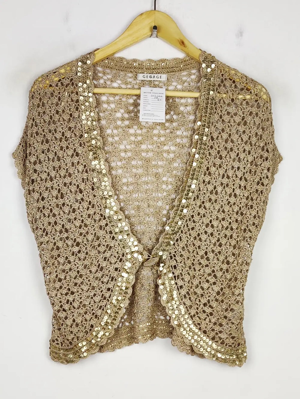 Buy online pre-used pre-loved 100% authentic & Original branded George (SWT-5612) available in Pakistan. Top international brands avilable.