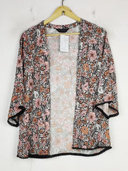 Buy online pre-used pre-loved 100% authentic & Original branded Dorothy Perkins (SWT-6040) available in Pakistan. Top international brands avilable.