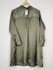 Buy online pre-used pre-loved 100% authentic & Original branded Nisha (SWT-6182) available in Pakistan. Top international brands avilable.
