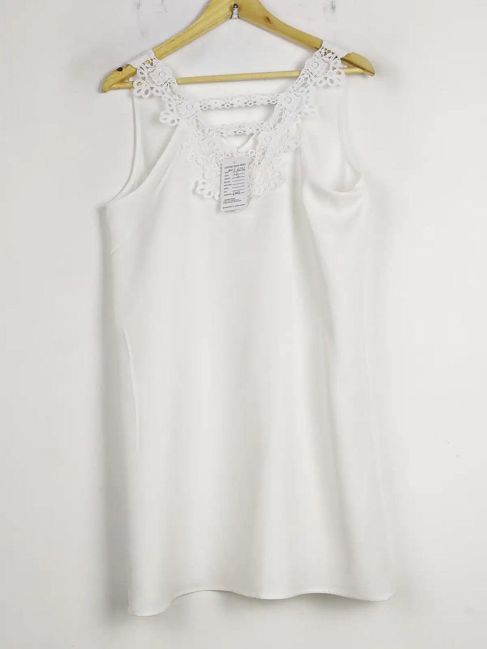 Buy online pre-used pre-loved 100% authentic & Original branded Shein (SWT-6226) available in Pakistan. Top international brands avilable.