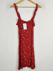Buy online pre-used pre-loved 100% authentic & Original branded Prettylittlething (SWT-6352) available in Pakistan. Top international brands avilable.