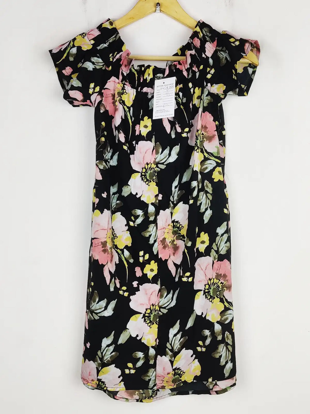 Buy online pre-used pre-loved 100% authentic & Original branded Atmosphere (SWT-6355) available in Pakistan. Top international brands avilable.