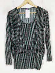Buy online pre-used pre-loved 100% authentic & Original branded Onjenu (SWT-6377) available in Pakistan. Top international brands avilable.