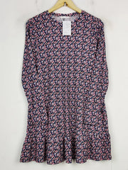Buy online pre-used pre-loved 100% authentic & Original branded Primark (SWT-6380) available in Pakistan. Top international brands avilable.