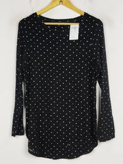 Buy online pre-used pre-loved 100% authentic & Original branded George (SWT-6429) available in Pakistan. Top international brands avilable.