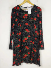 Buy online pre-used pre-loved 100% authentic & Original branded New Look (SWT-6444) available in Pakistan. Top international brands avilable.