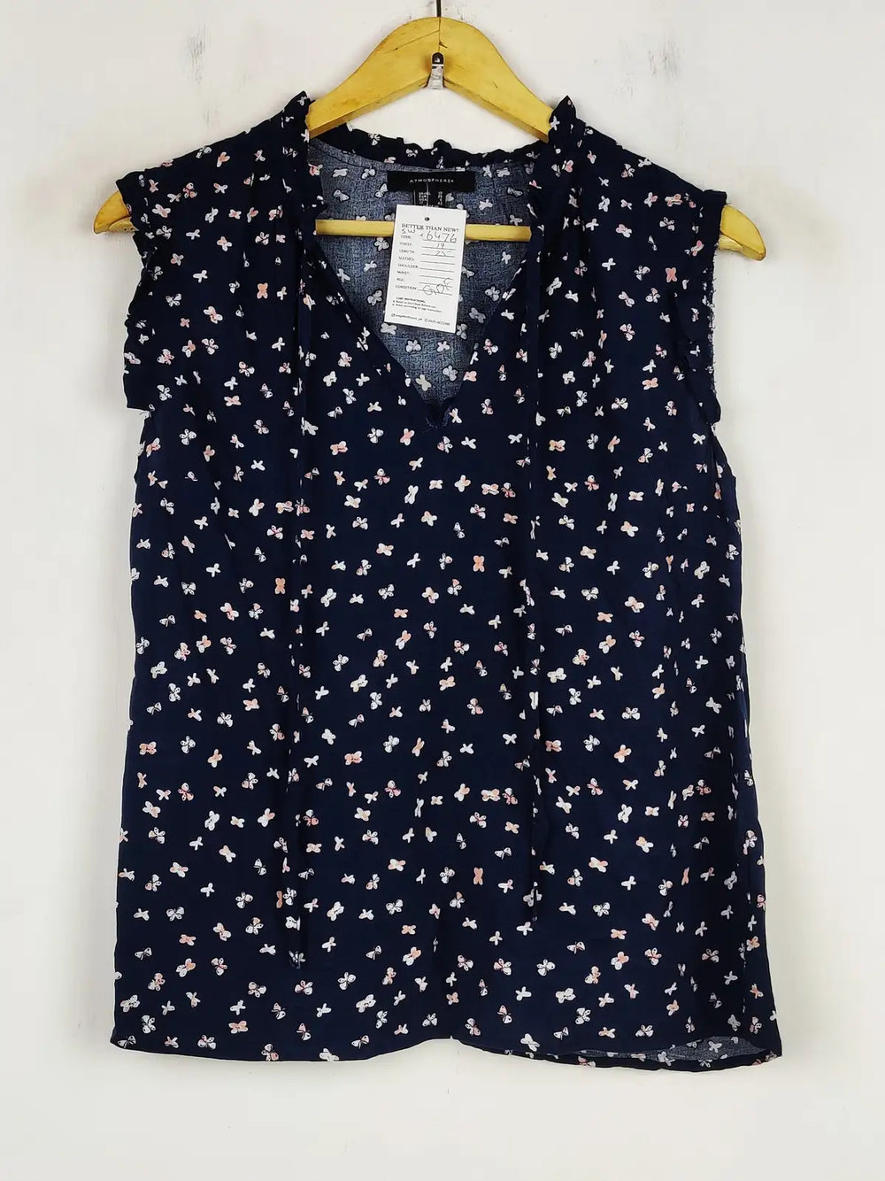 Buy online pre-used pre-loved 100% authentic & Original branded Atmosphere (SWT-6476) available in Pakistan. Top international brands avilable.