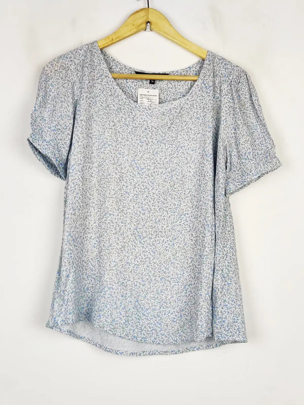 Buy online pre-used pre-loved 100% authentic & Original branded Crew Clothing (SWT-6611) available in Pakistan. Top international brands avilable.