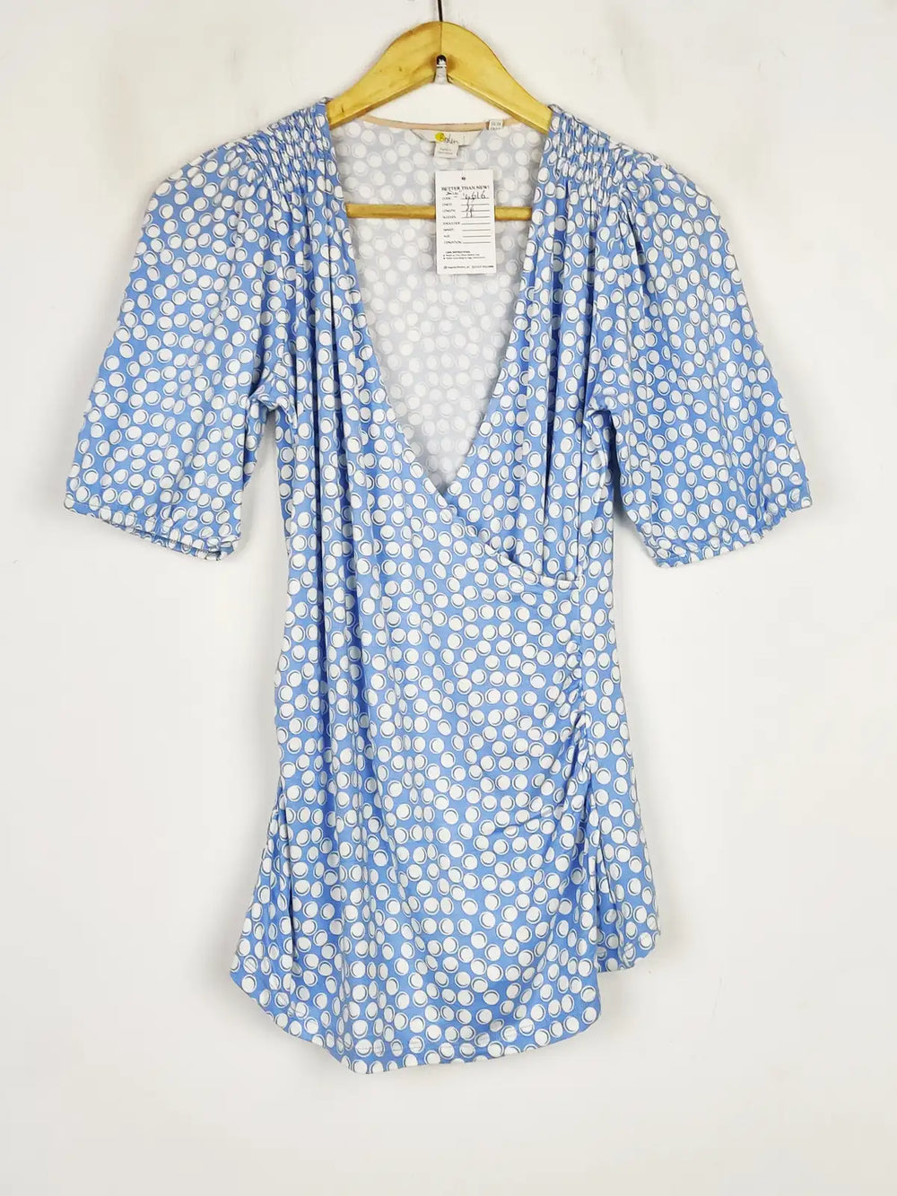 Buy online pre-used pre-loved 100% authentic & Original branded Boden (SWT-6616) available in Pakistan. Top international brands avilable.