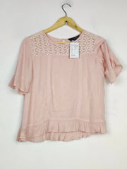 Buy online pre-used pre-loved 100% authentic & Original branded Dorothy Perkins (SWT-6856) available in Pakistan. Top international brands avilable.