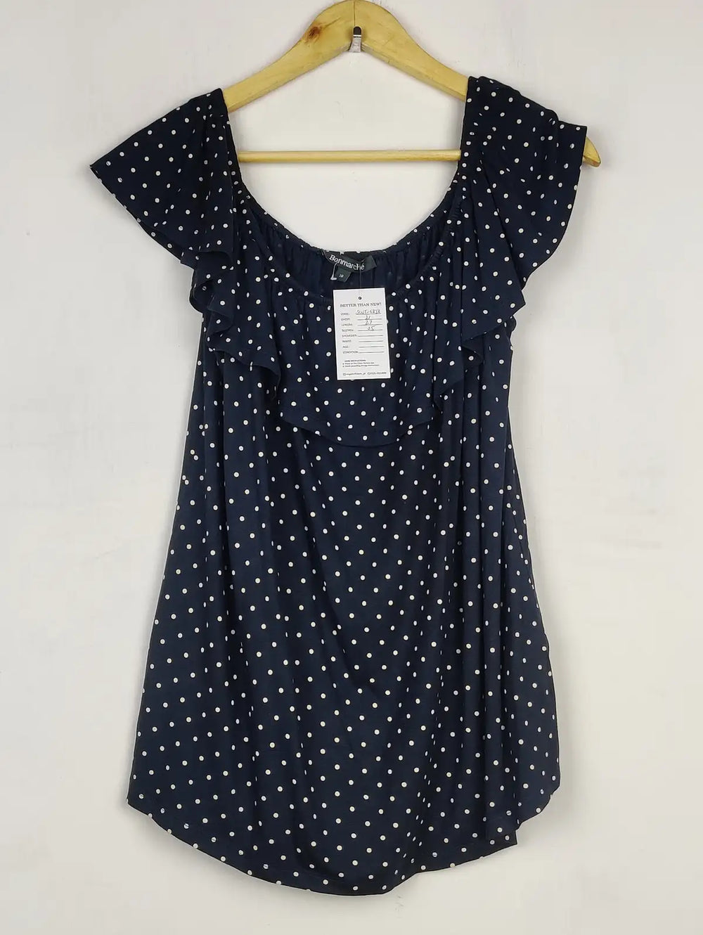 Buy online pre-used pre-loved 100% authentic & Original branded Bonmarche (SWT-6858) available in Pakistan. Top international brands avilable.