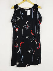 Buy online pre-used pre-loved 100% authentic & Original branded Unknown Brand (SWT-7145) available in Pakistan. Top international brands avilable.