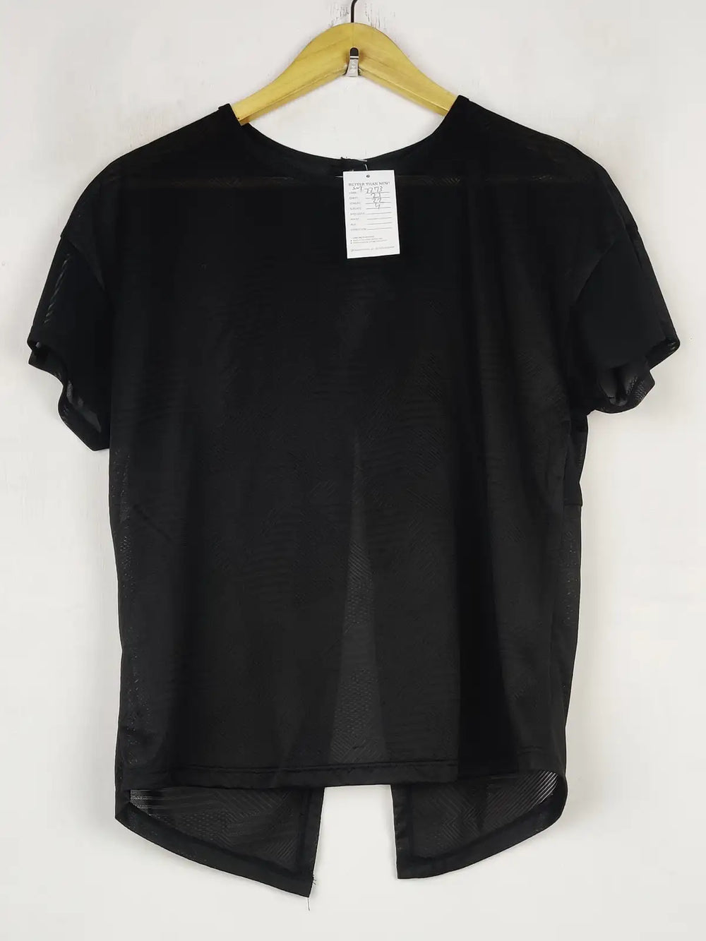 Buy online pre-used pre-loved 100% authentic & Original branded Unknown Brand (SWT-7273) available in Pakistan. Top international brands avilable.