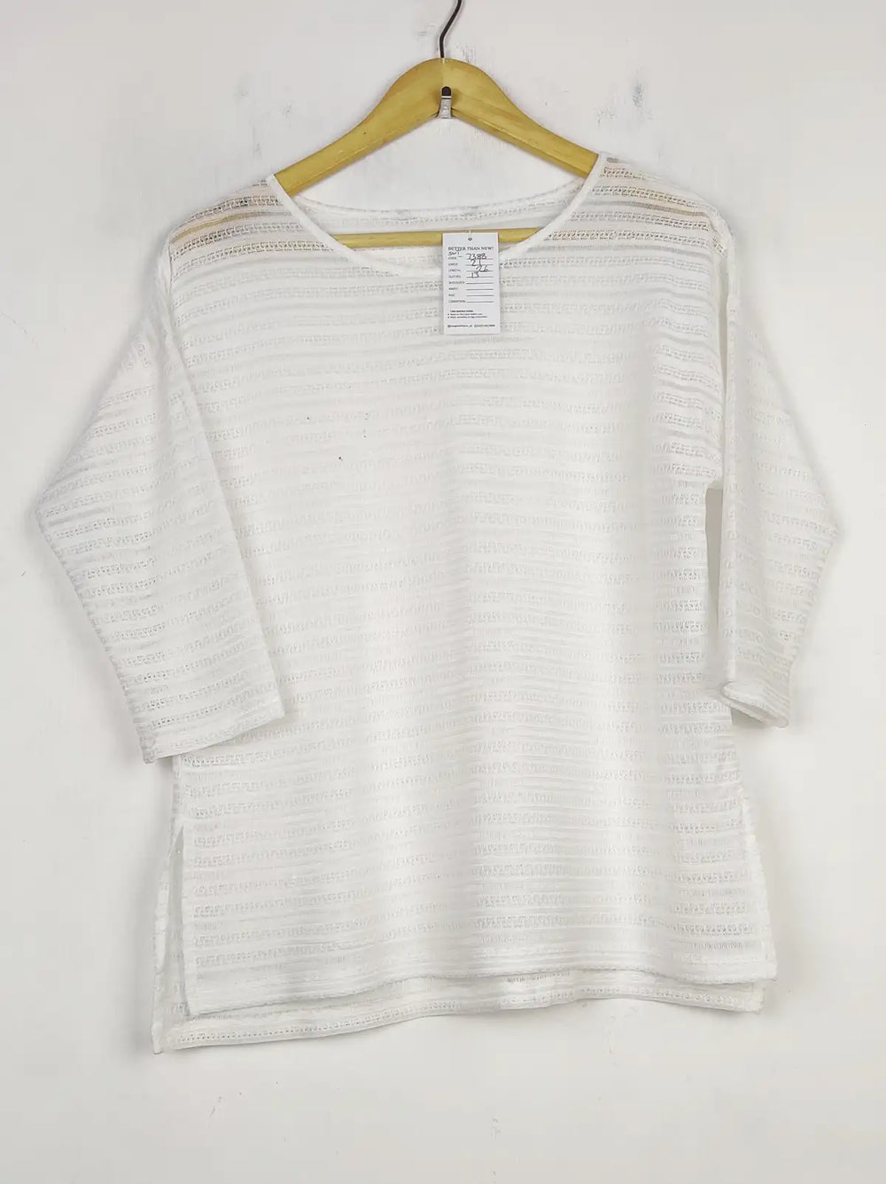 Buy online pre-used pre-loved 100% authentic & Original branded Unknown Brand (SWT-7388) available in Pakistan. Top international brands avilable.