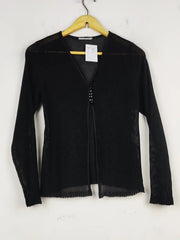 Buy online pre-used pre-loved 100% authentic & Original branded Unknown Brand (SWT-7465) available in Pakistan. Top international brands avilable.
