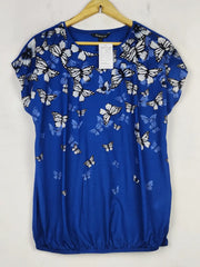 Buy online pre-used pre-loved 100% authentic & Original branded Bonmarche (SWT-7489) available in Pakistan. Top international brands avilable.