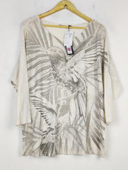Buy online pre-used pre-loved 100% authentic & Original branded Marks & Spencer (SWT-7498) available in Pakistan. Top international brands avilable.