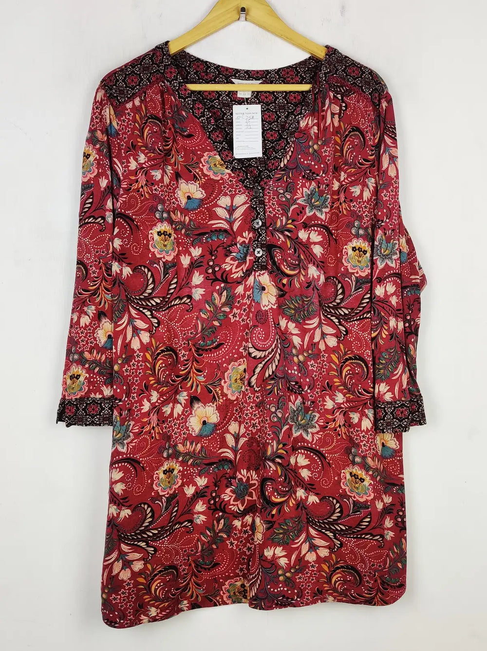 Buy online pre-used pre-loved 100% authentic & Original branded Monsoon (SWT-7516) available in Pakistan. Top international brands avilable.