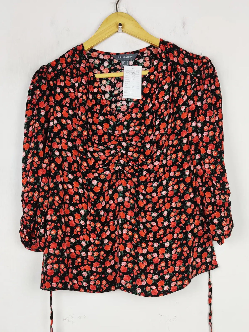 Buy online pre-used pre-loved 100% authentic & Original branded Primark (SWT-7520) available in Pakistan. Top international brands avilable.