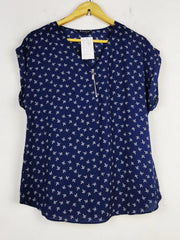 Buy online pre-used pre-loved 100% authentic & Original branded Bonmarche (SWT-7540) available in Pakistan. Top international brands avilable.