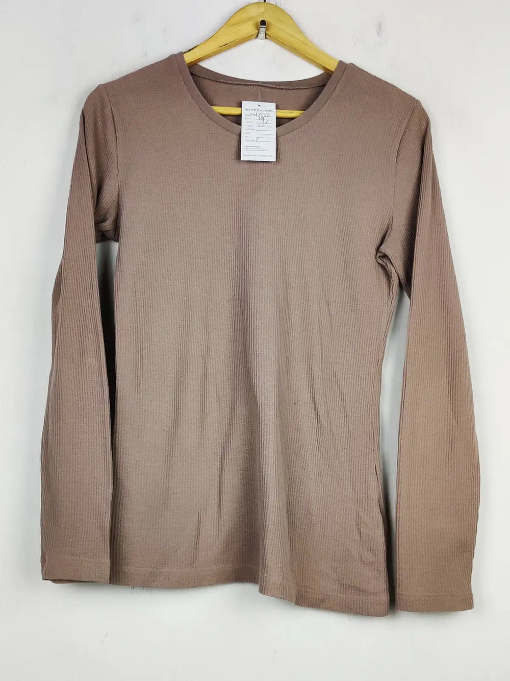 Buy online pre-used pre-loved 100% authentic & Original branded Tu (SWT-7553) available in Pakistan. Top international brands avilable.