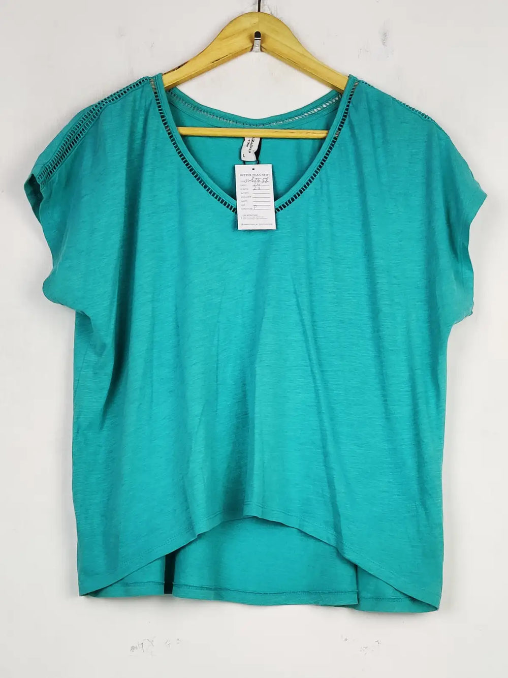 Buy online pre-used pre-loved 100% authentic & Original branded Pia Attalia (SWT-7558) available in Pakistan. Top international brands avilable.