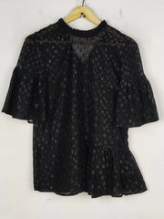 Buy online pre-used pre-loved 100% authentic & Original branded H&M (SWT-8052) available in Pakistan. Top international brands avilable.