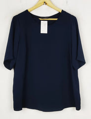 Buy online pre-used pre-loved 100% authentic & Original branded Dunnes Store (SWT-8053) available in Pakistan. Top international brands avilable.