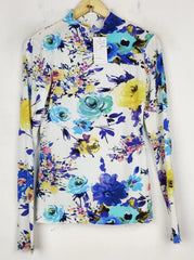 Buy online pre-used pre-loved 100% authentic & Original branded Unknown Brand (SWT-8121) available in Pakistan. Top international brands avilable.