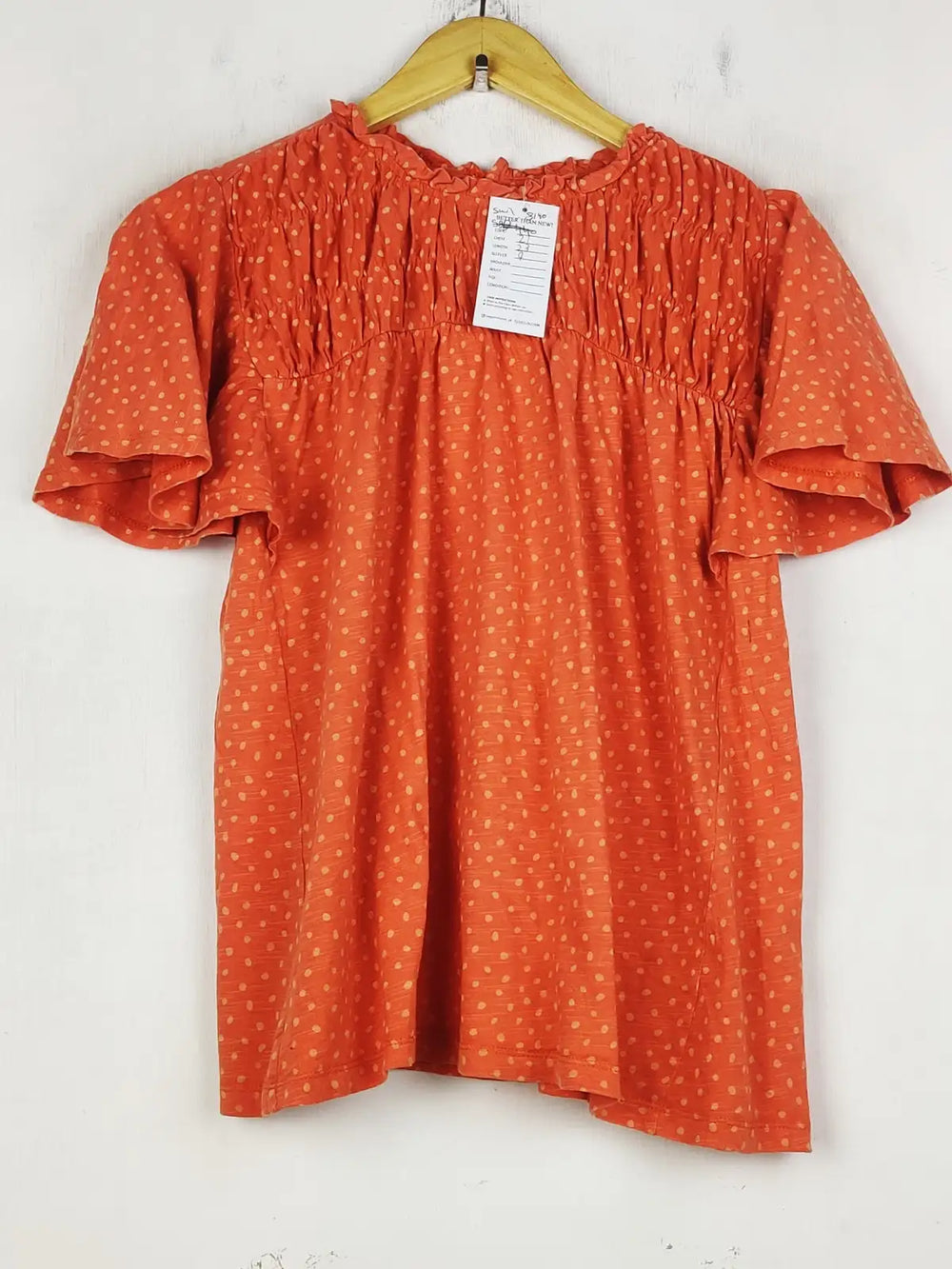 Buy online pre-used pre-loved 100% authentic & Original branded Unknown Brand (SWT-8140) available in Pakistan. Top international brands avilable.