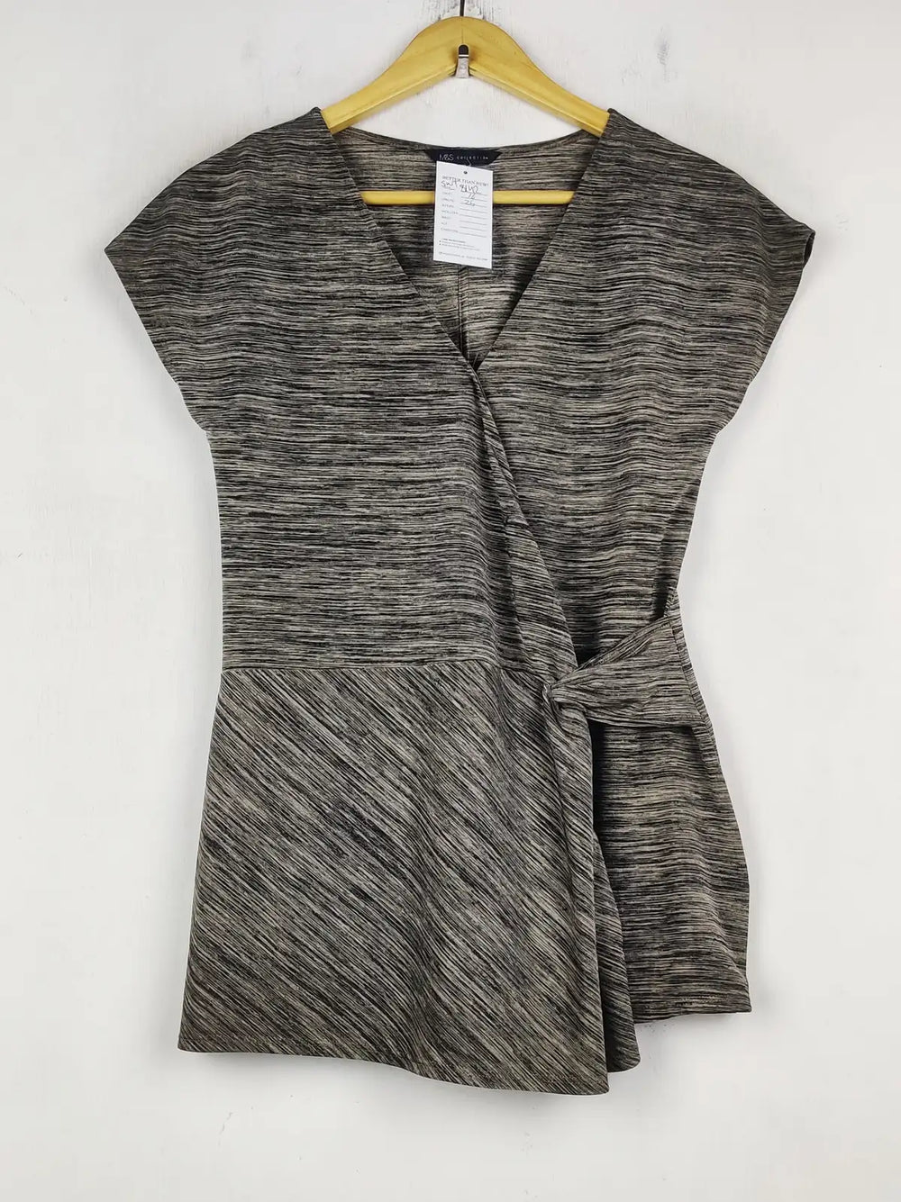 Buy online pre-used pre-loved 100% authentic & Original branded Marks & Spencer (SWT-8142) available in Pakistan. Top international brands avilable.