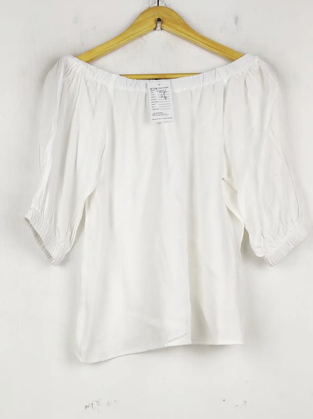 Buy online pre-used pre-loved 100% authentic & Original branded Primark (SWT-8151) available in Pakistan. Top international brands avilable.