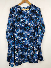 Buy online pre-used pre-loved 100% authentic & Original branded A&G (SWT-81) available in Pakistan. Top international brands avilable.