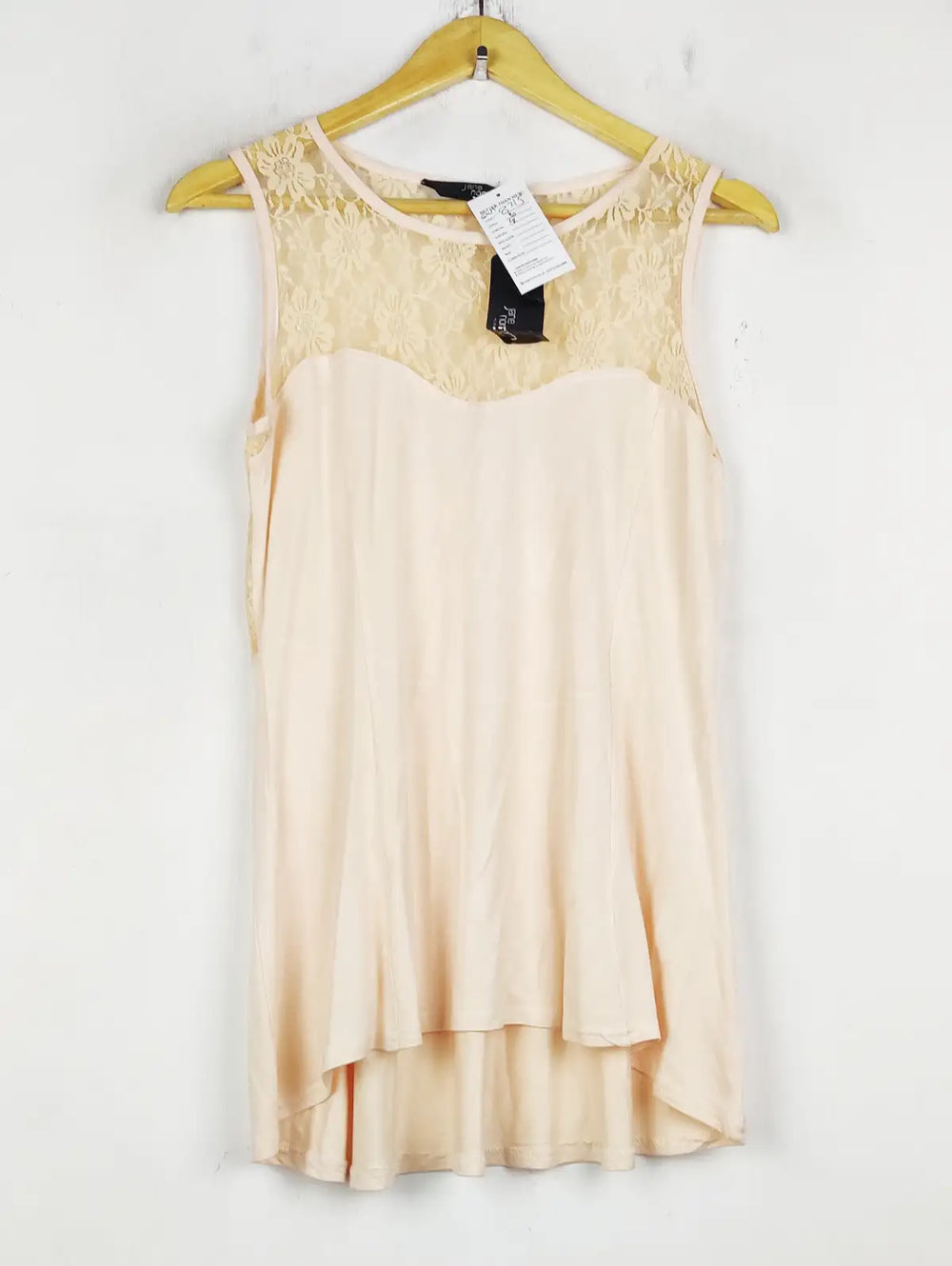 Buy online pre-used pre-loved 100% authentic & Original branded Jane Norman (SWT-8215) available in Pakistan. Top international brands avilable.