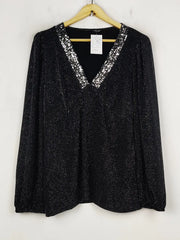 Buy online pre-used pre-loved 100% authentic & Original branded Dunnes Store (SWT-8265) available in Pakistan. Top international brands avilable.