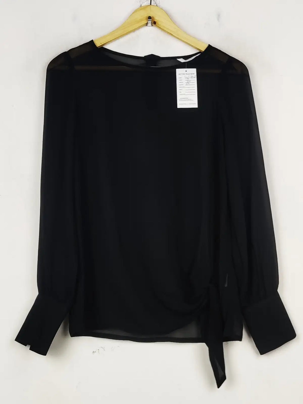 Buy online pre-used pre-loved 100% authentic & Original branded New Look (SWT-8268) available in Pakistan. Top international brands avilable.